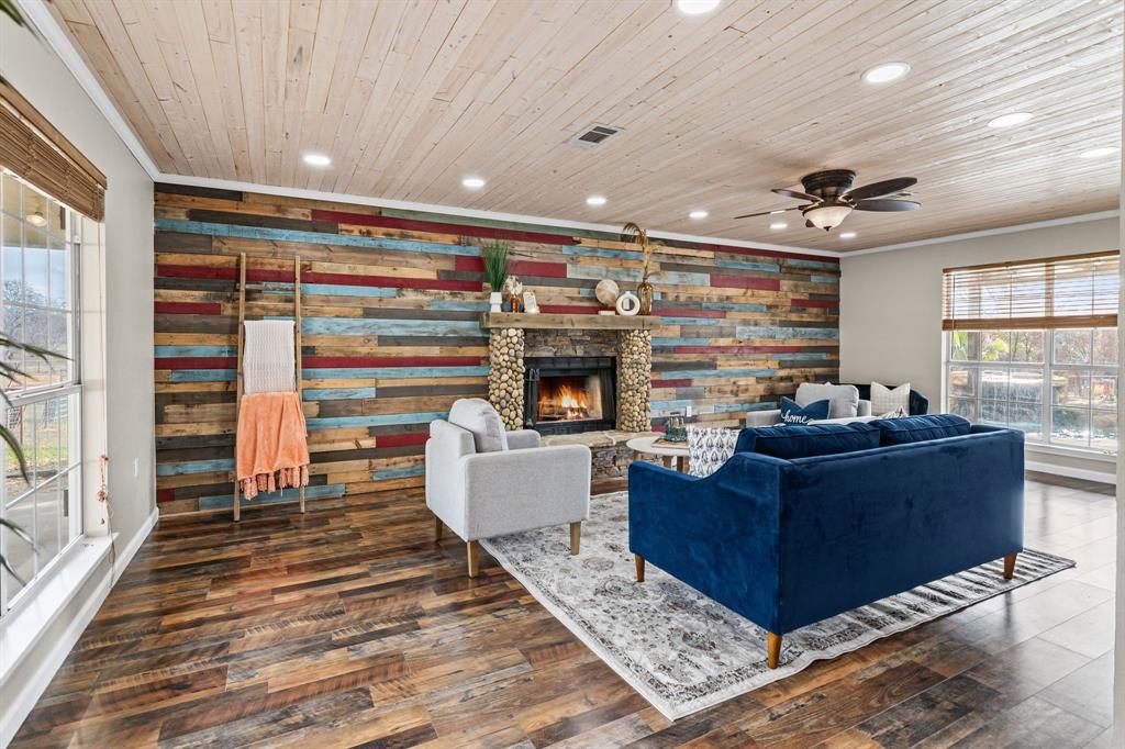 Rendon, Joaquin Survey - Residential