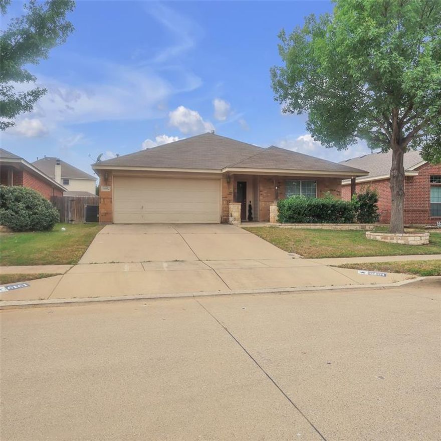 Experience the perfect blend of comfort and convenience in this wonderful home, located within walking distance to school. With three bedrooms, two bathrooms, and two living areas, there's plenty of space to relax and entertain. The interior features a stunning entryway, complete with crown molding, concrete floors, and covered patios at the front and back. The kitchen is designed for effortless entertaining, with an open layout, breakfast bar, built-in microwave, window seat, and extensive prep space and storage. One bedroom is particularly spacious, while another features a convenient en-suite bath. The master bedroom is a peaceful retreat, complete with a walk-in closet, linen closet, and his-and-her sinks.