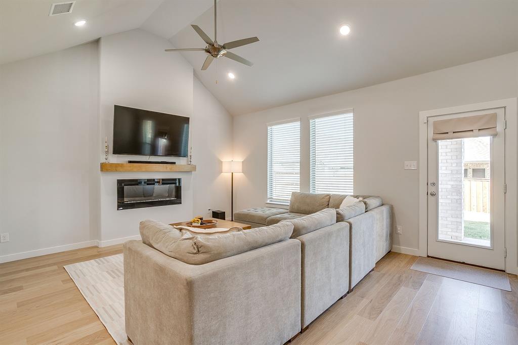 Ventana - Residential