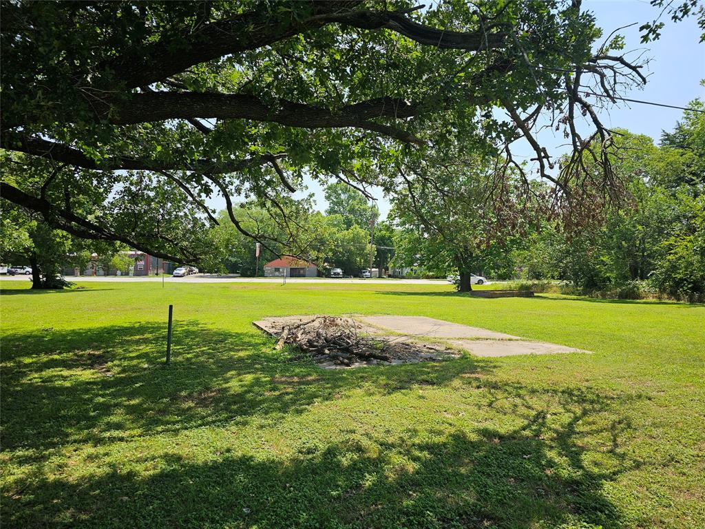 1011 l D Sheppard 0.23 acres - Commercial Sale