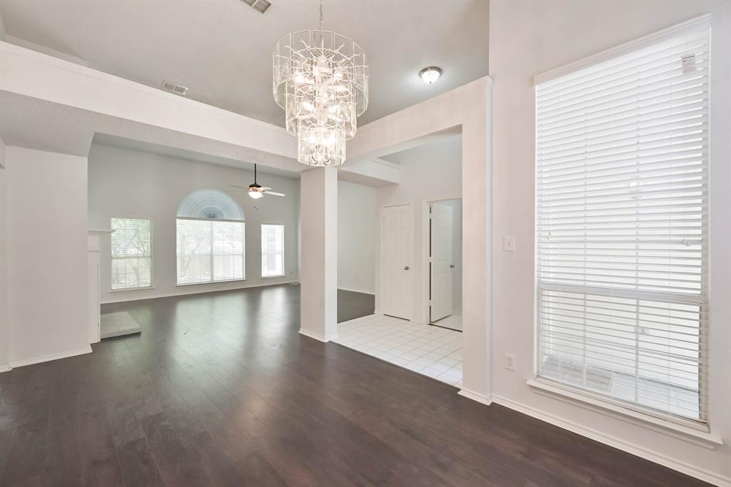 7405 Mesa Verde Trail