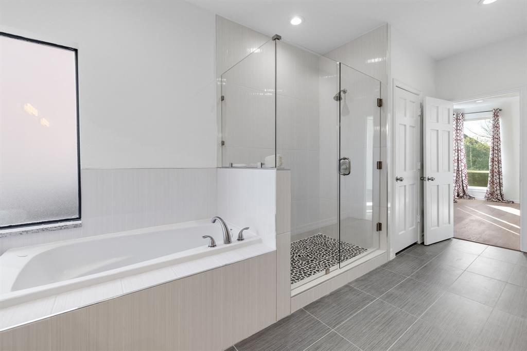 Kinwest Sec 20 Residence Ph 01 1st - Residential