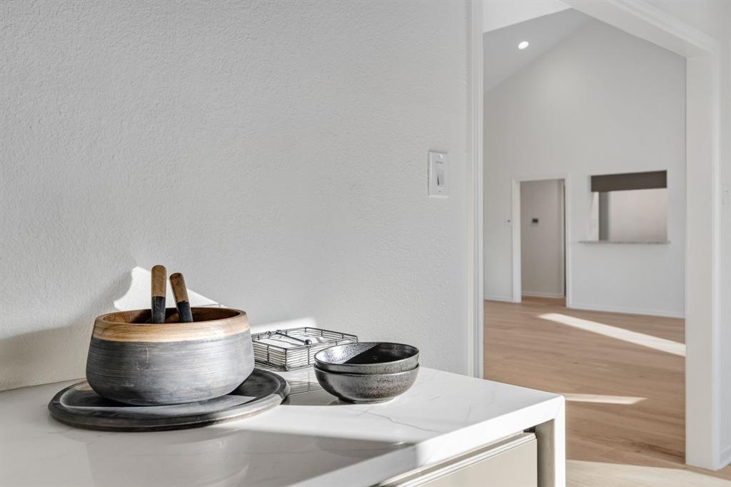 Kinwest Sec 20 Residence Ph 01 1st - Residential