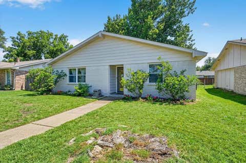 Photo of 3125 Rainbow Drive, Grand Prairie, TX 75052 (MLS # 21369607)