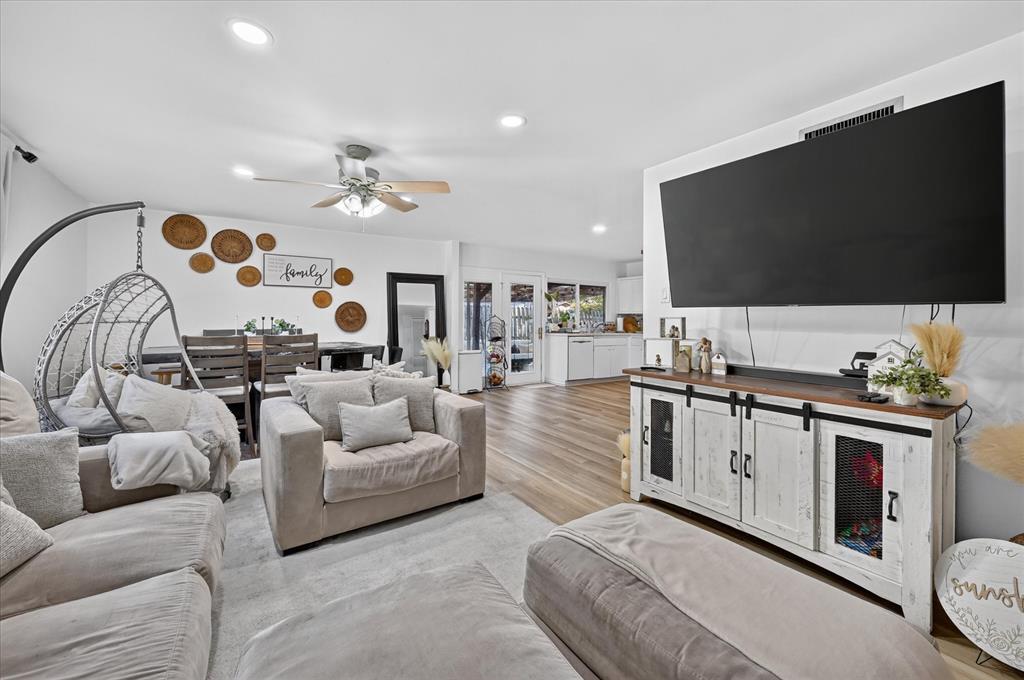 3125 Rainbow Drive