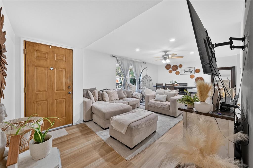 3125 Rainbow Drive