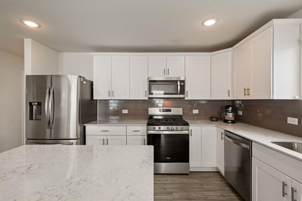 Elizabeth Crk Alpha Ranch - Residential