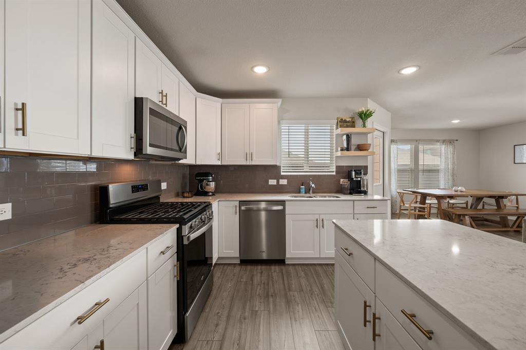 Elizabeth Crk Alpha Ranch - Residential