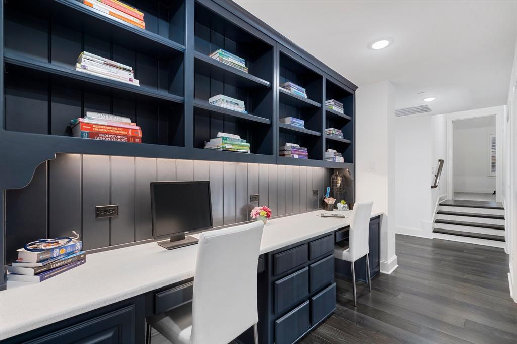 Edgestone At Legacy South Phas - Residential