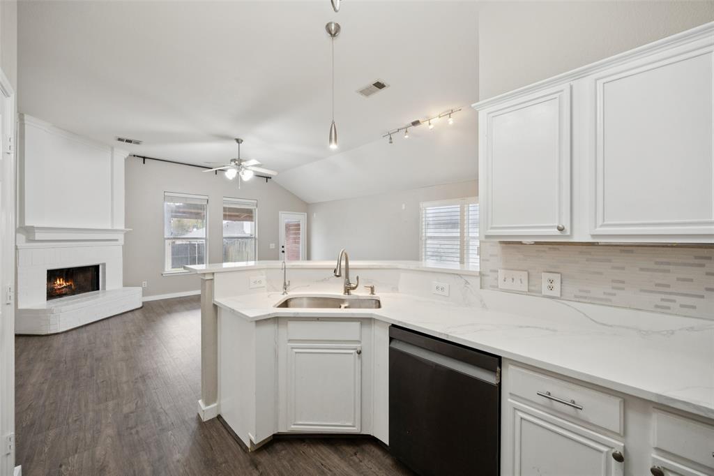 Oak Meadow - Residential Lease