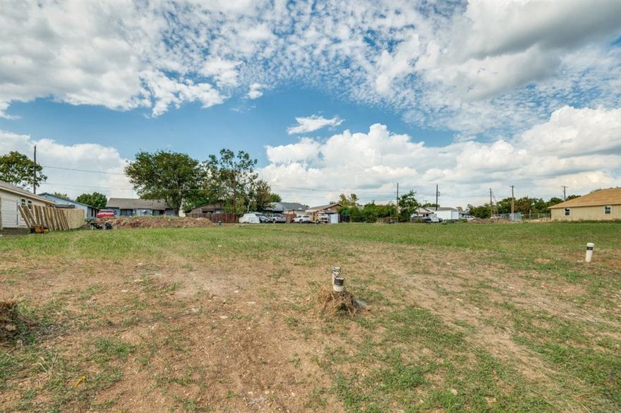Unlock the potential of this spacious parcel of vacant land located in a rapidly growing area of Dallas, Texas. Nestled in a well-established neighborhood with easy access to major highways, shopping centers, schools, and downtown Dallas, this property offers a rare opportunity for investors, developers, or anyone looking to build their dream project. This land combines convenience, location, and flexibility — perfect for a custom home, new development, or land investment in one of Texas’ most dynamic cities. Don’t miss this chance to own a piece of Dallas!