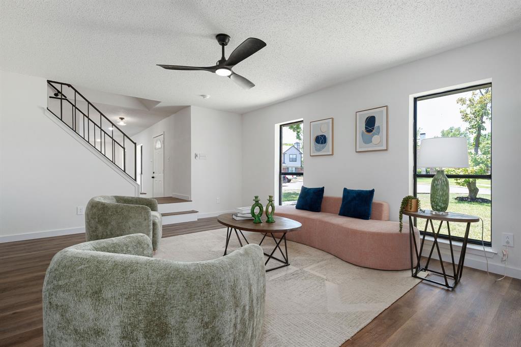 2310 Sweetbriar Court