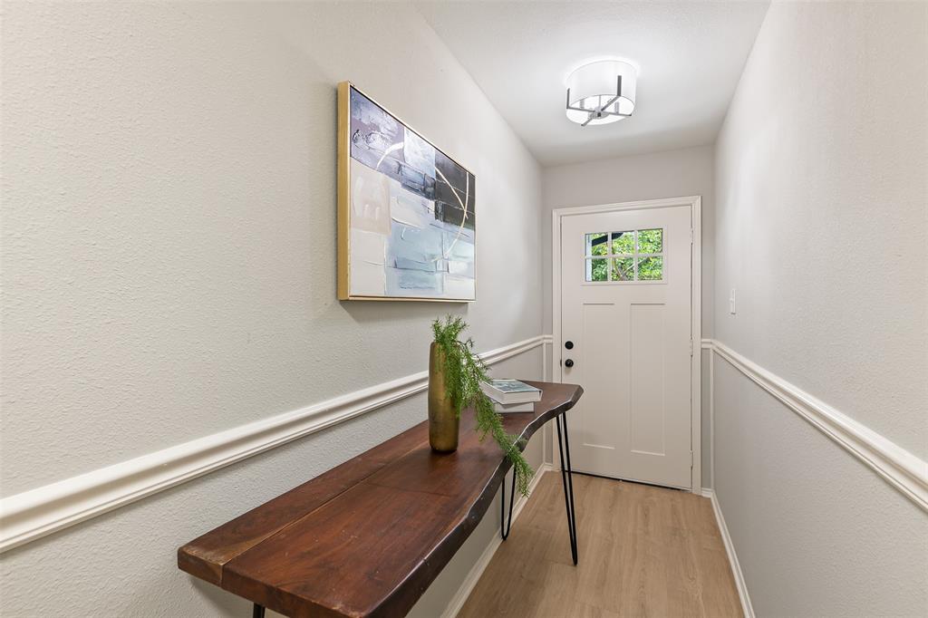 1906 Bosque Lane