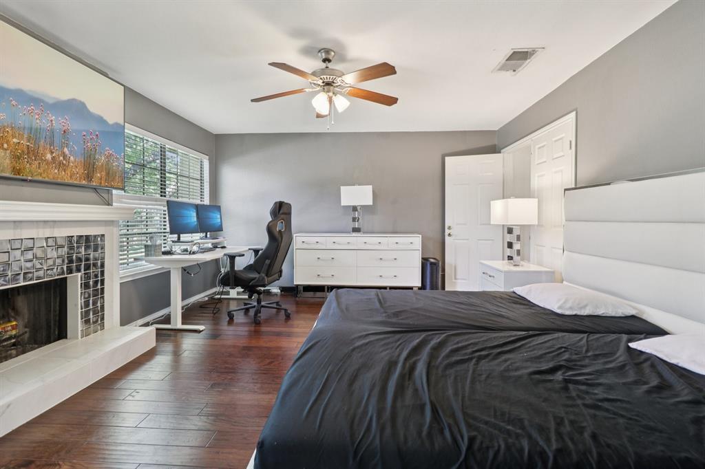 La Mirada Condo - Residential