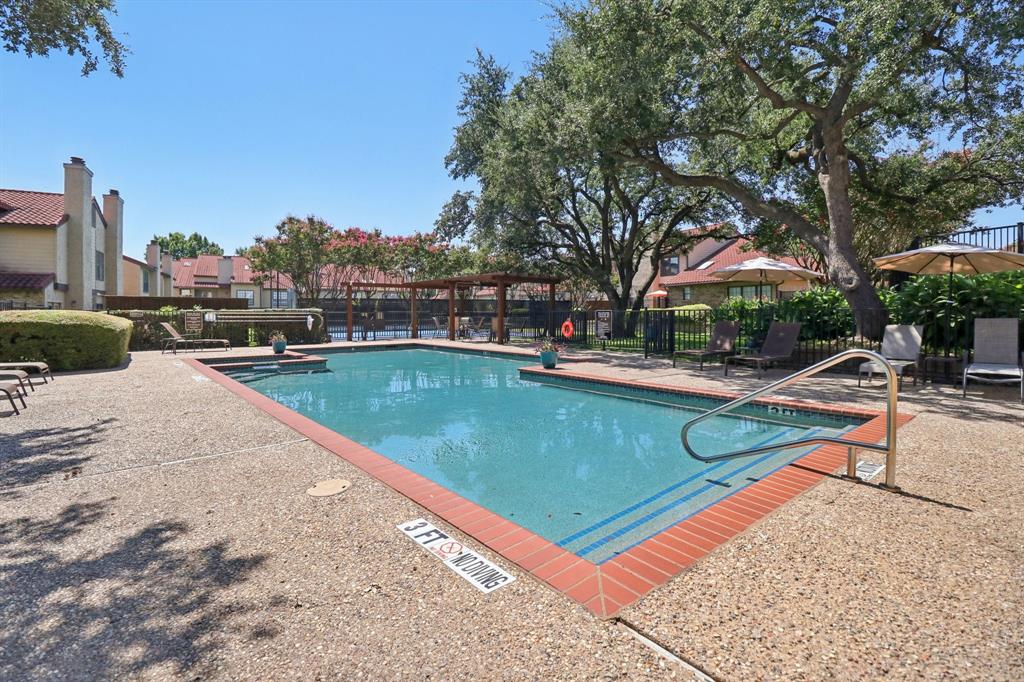 La Mirada Condo - Residential