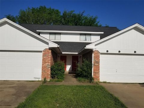 6493 Central Avenue North Richland Hills TX 76182
