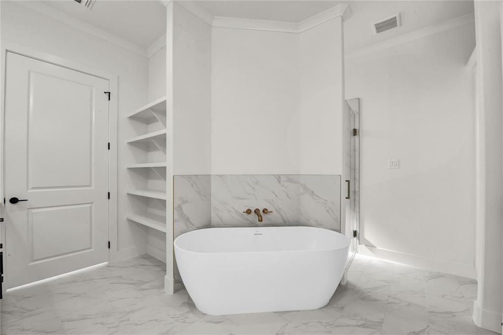 Estancia - Residential