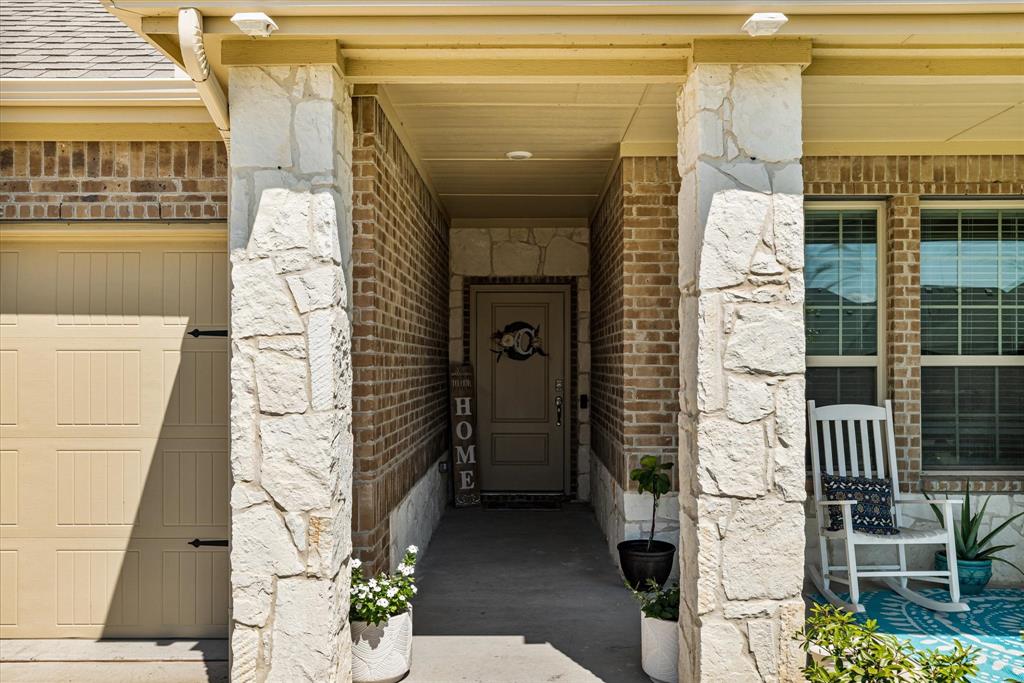 457 Silverstone Drive