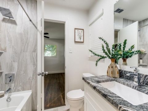 Tiny photo for 11338 Hillcrest Road, Dallas, TX 75230 (MLS # 21100484)