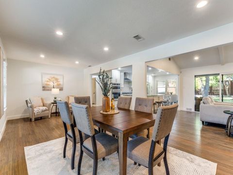 Tiny photo for 11338 Hillcrest Road, Dallas, TX 75230 (MLS # 21100484)