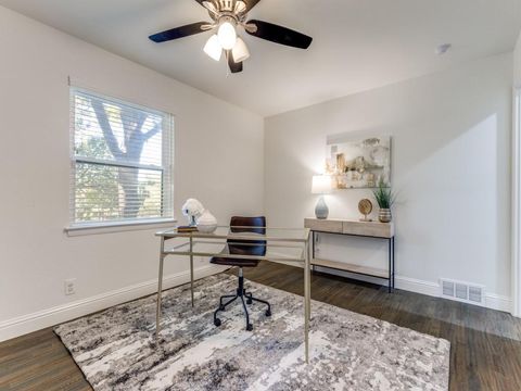 Tiny photo for 11338 Hillcrest Road, Dallas, TX 75230 (MLS # 21100484)