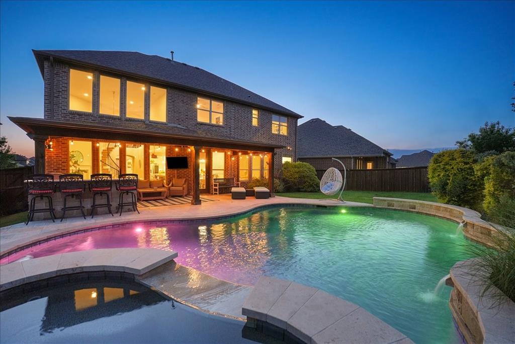 13844 Carmenita Drive