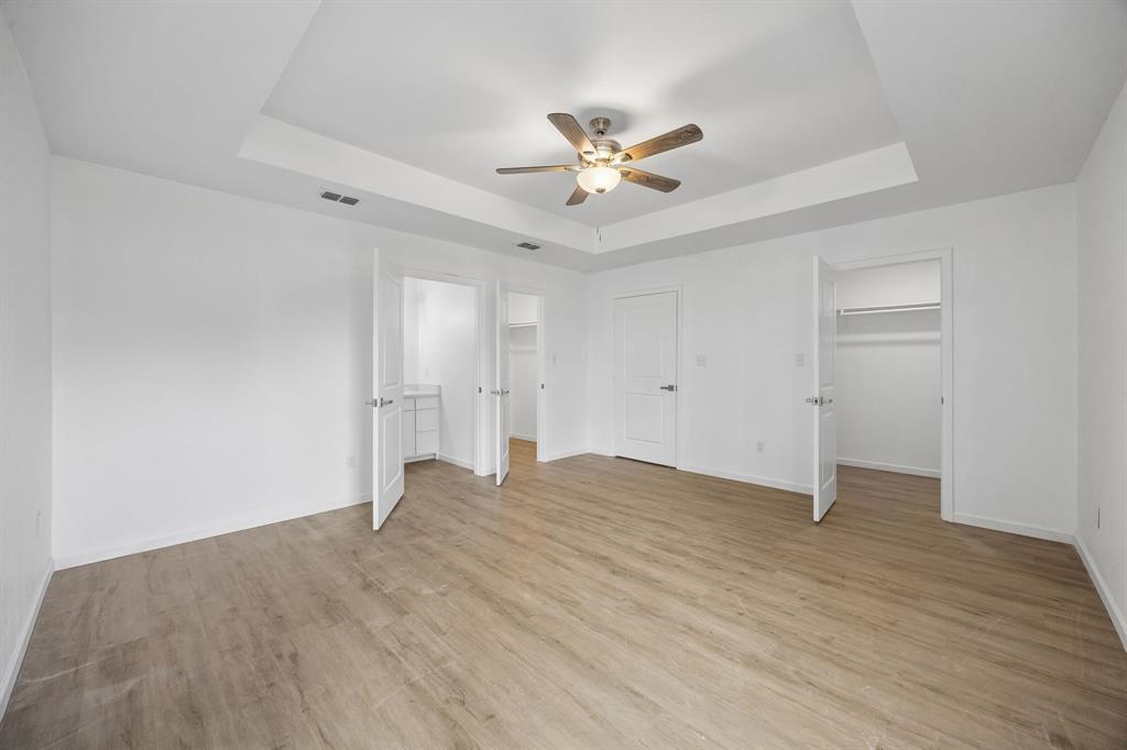 Richard Lagow Estate - Residential