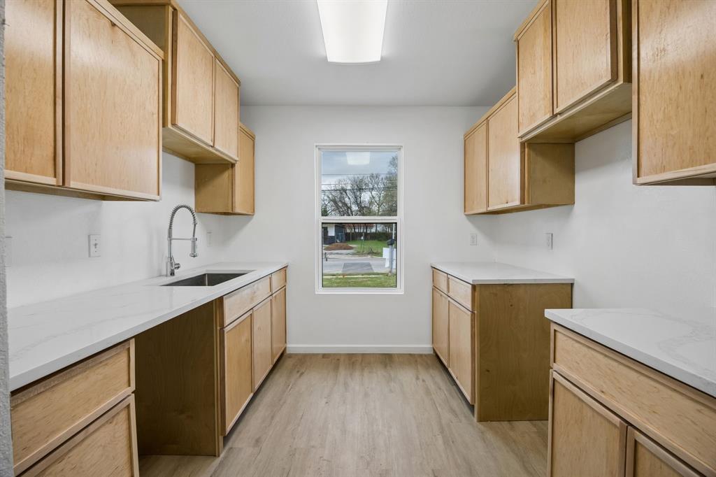 Richard Lagow Estate - Residential