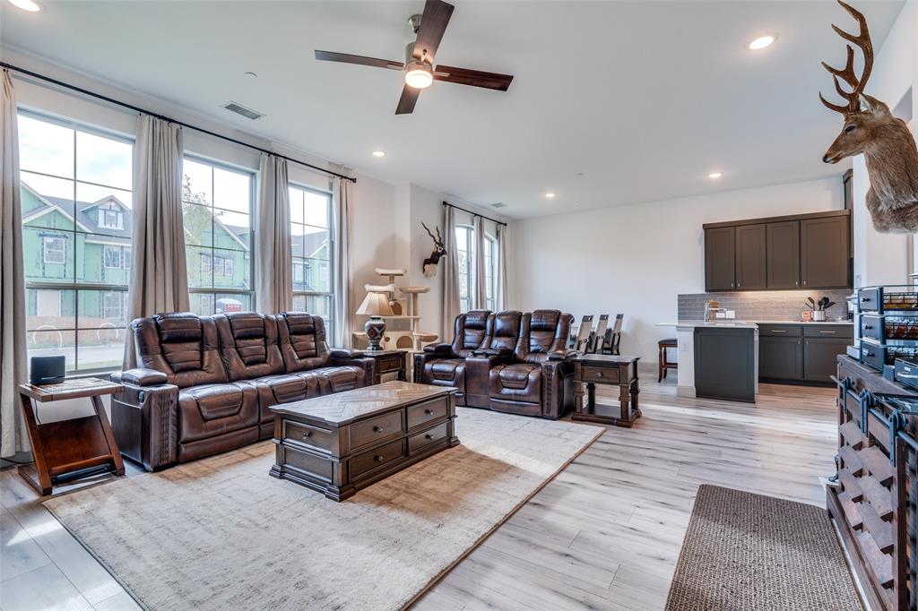 Lake Ridge Commons South - Residential Lease