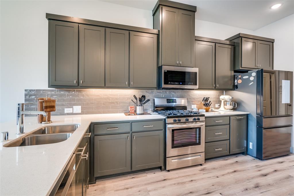 Lake Ridge Commons South - Residential Lease