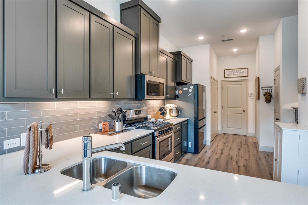 Lake Ridge Commons South - Residential Lease