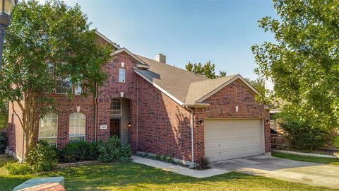 404 E Whitener Road Euless TX 76040