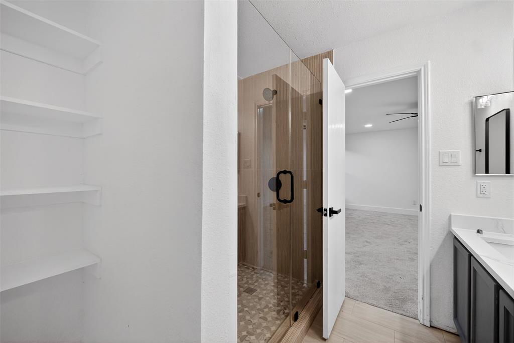 FOX RUN - Residential