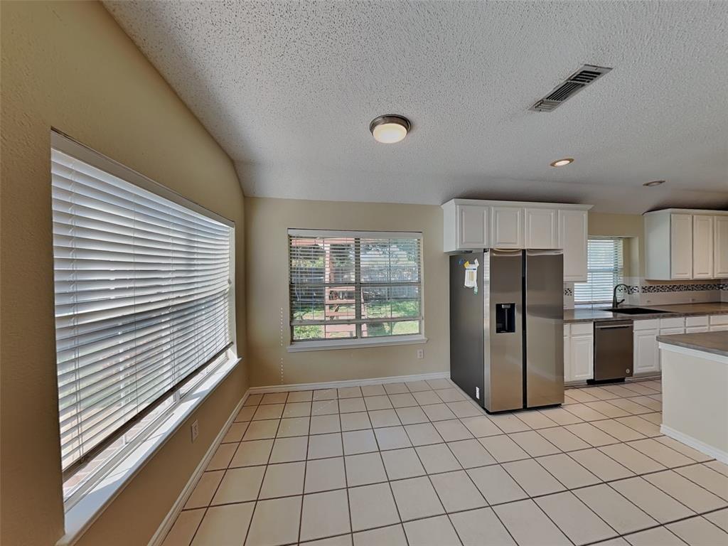 Hulen Bend Estates Add - Residential Lease