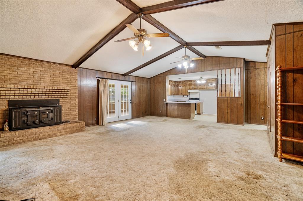64 Farm Road 2121