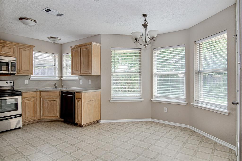 Highland Village Estates - Residential