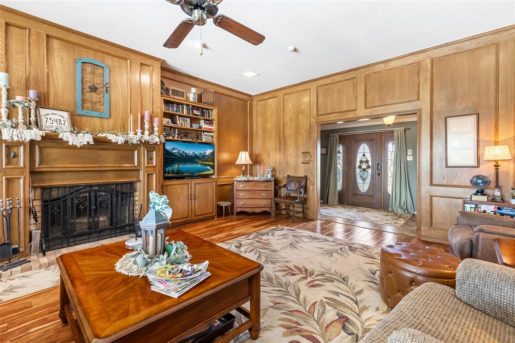 Sulphur Spgs - Residential