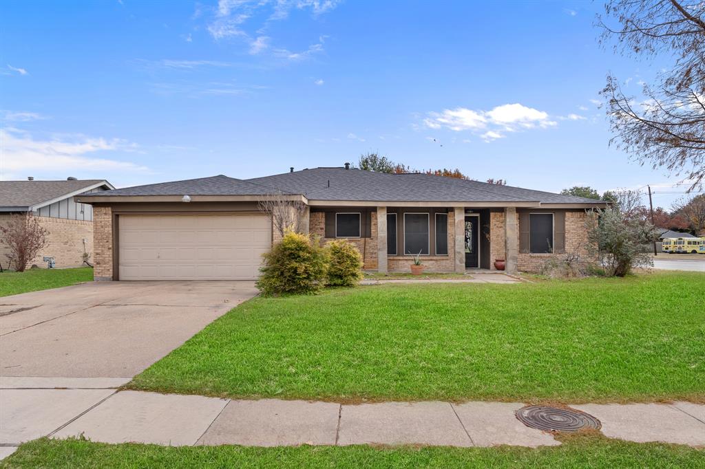 621 Royal Valley Road