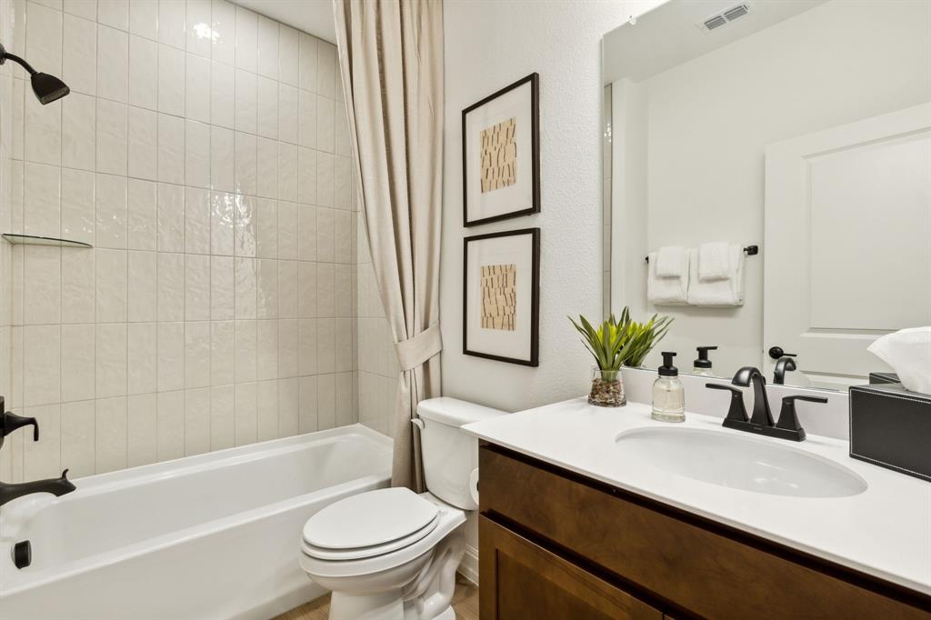 Del Webb Trinity Falls - Residential