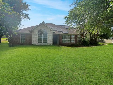 Photo of 3661 Emo Street, Midlothian, TX 76065 (MLS # 21244798)