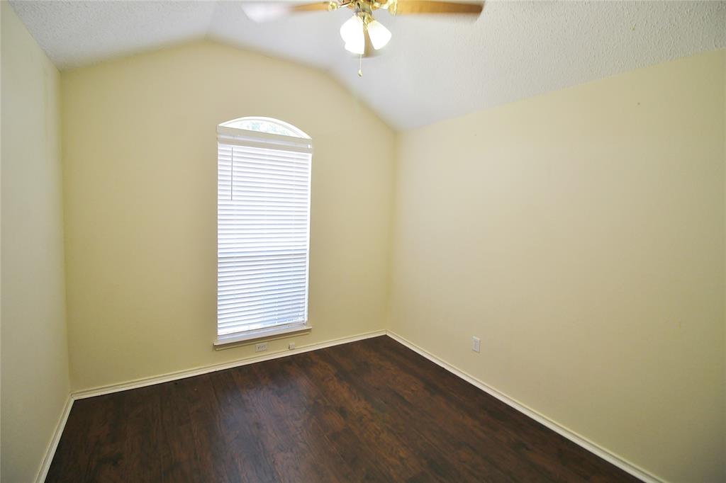 Villages Of Valley Creek 05 - Residential Lease