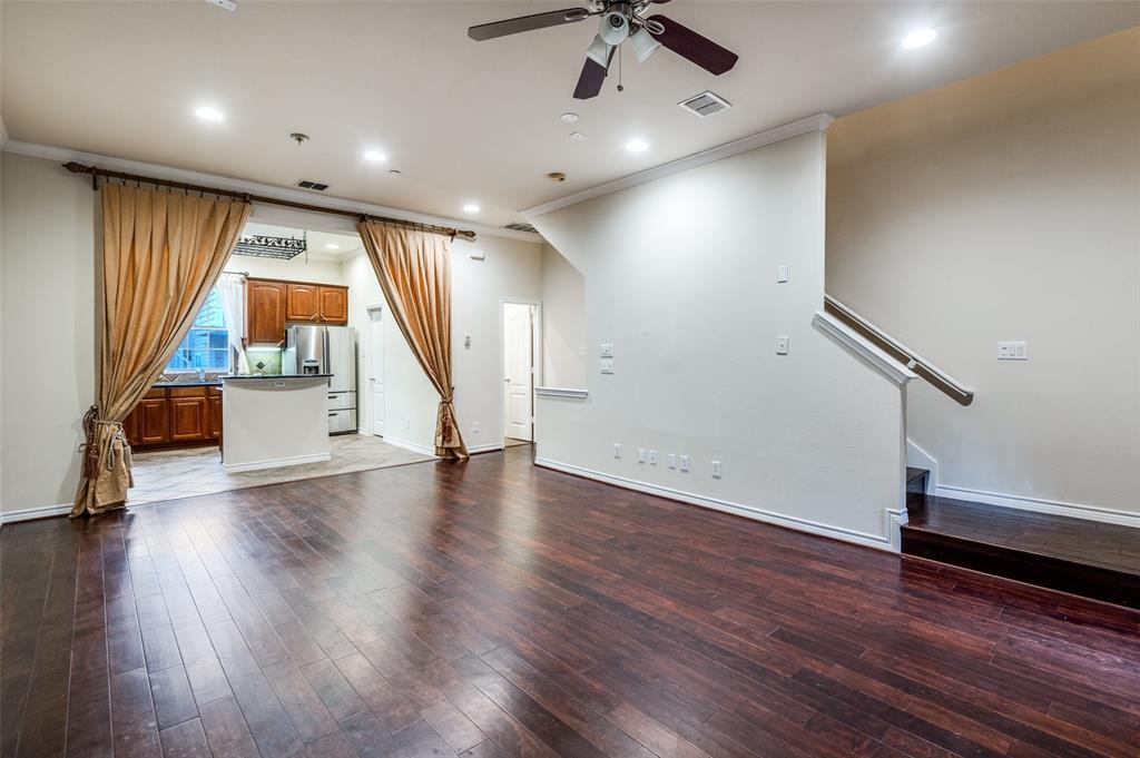 15738 Quorum Drive 9