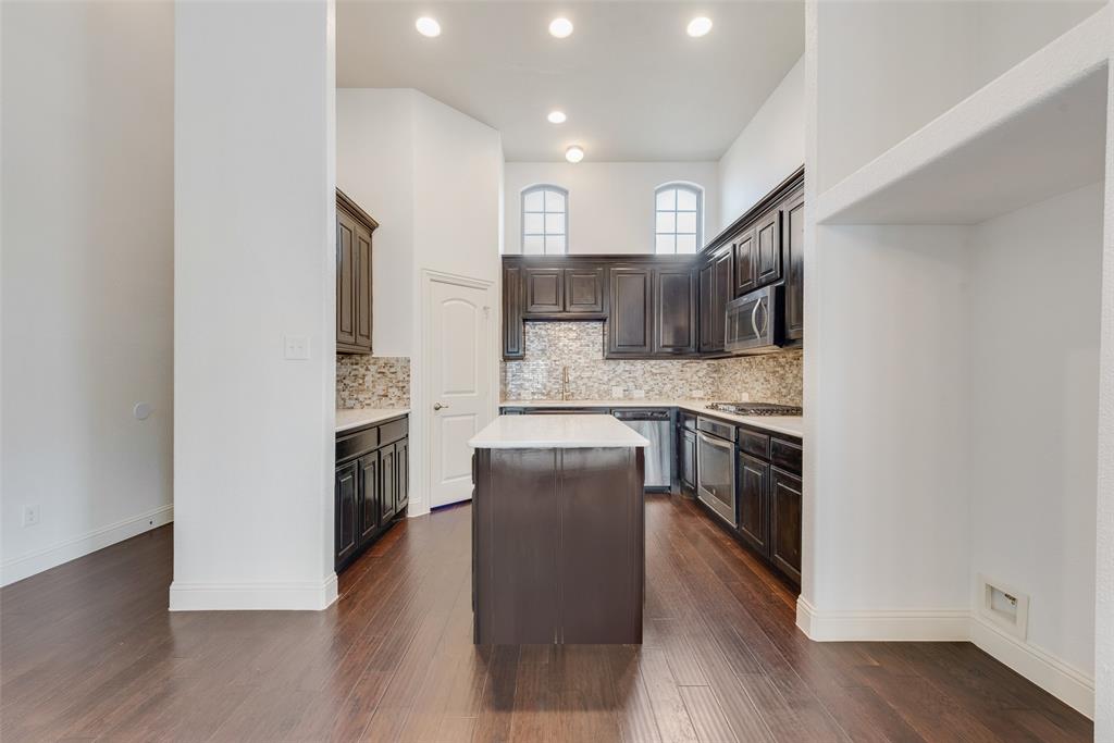 6504 Villa Pointe Drive