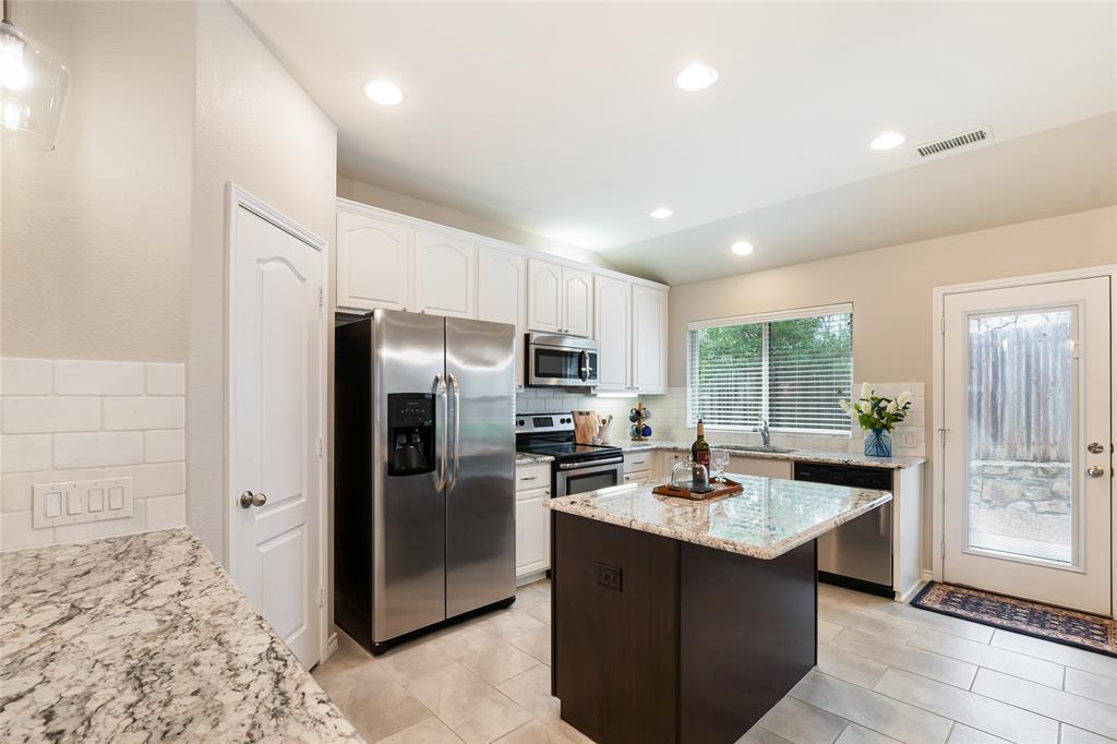 Lake Vista Estates - Residential