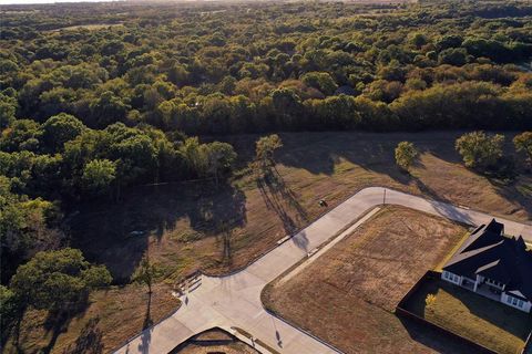 2806 Spring Lake Drive Sherman TX 75092
