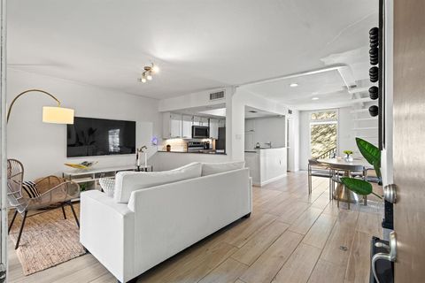 3321 Cole Avenue 120 Dallas TX 75204