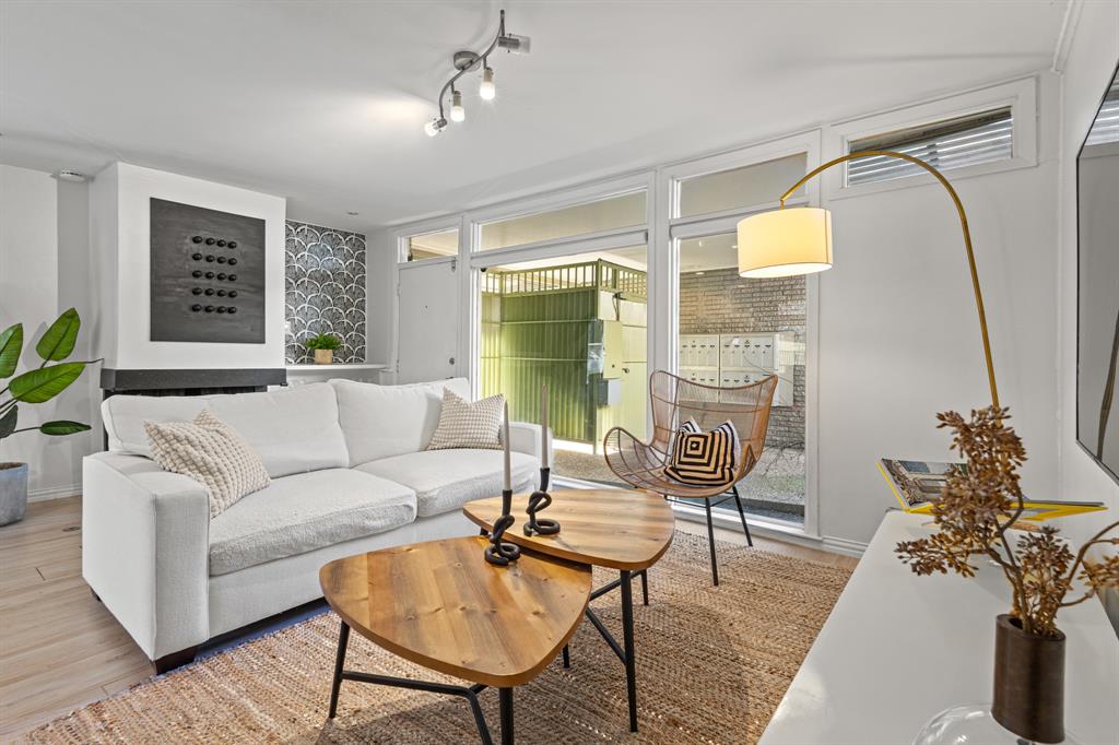 3321 Cole Avenue 120