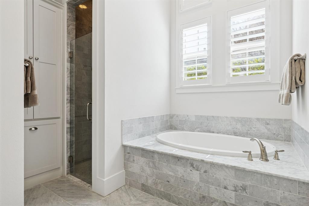 Long Cove - Residential