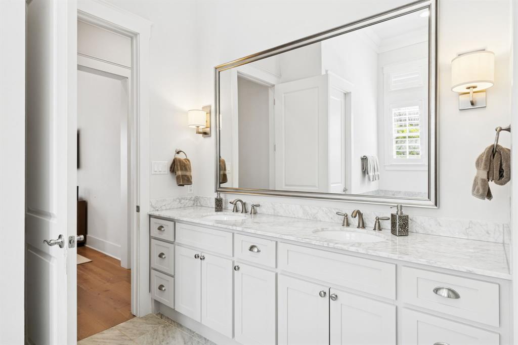 Long Cove - Residential