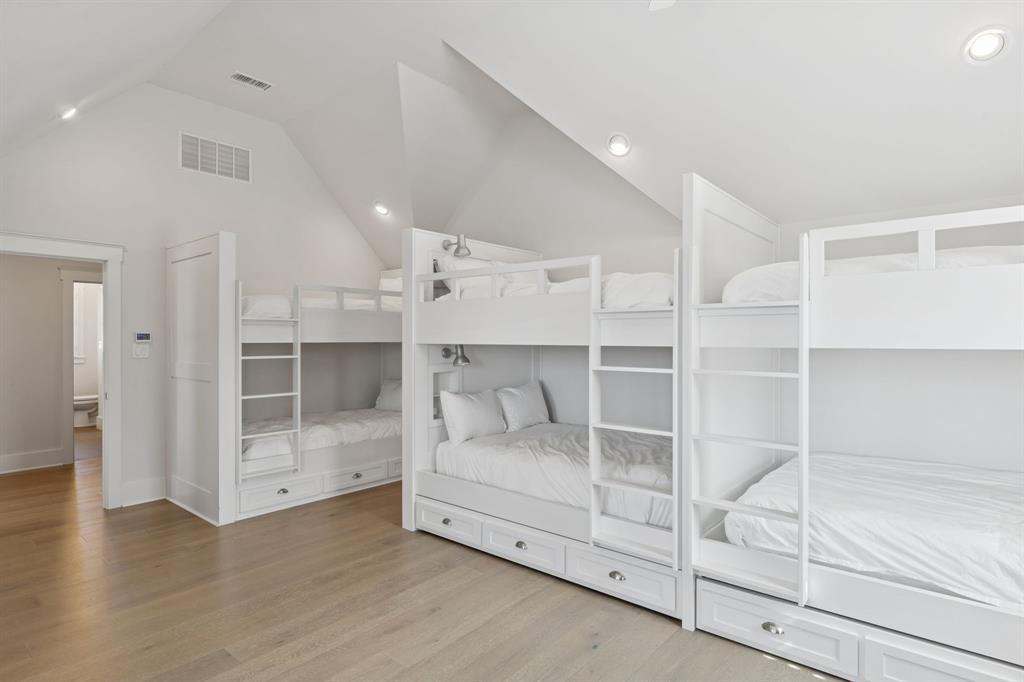 Long Cove - Residential